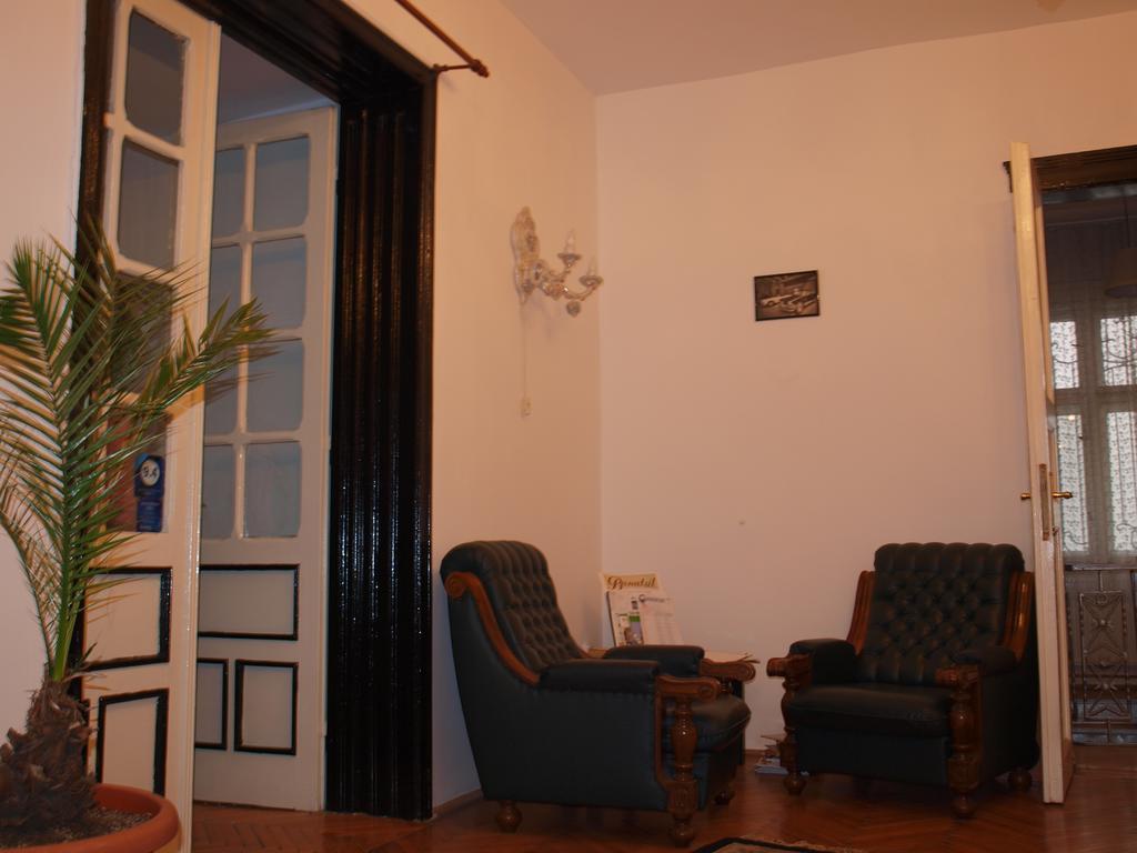 Mosaico Alfetta Hostel تيميشورا المظهر الخارجي الصورة