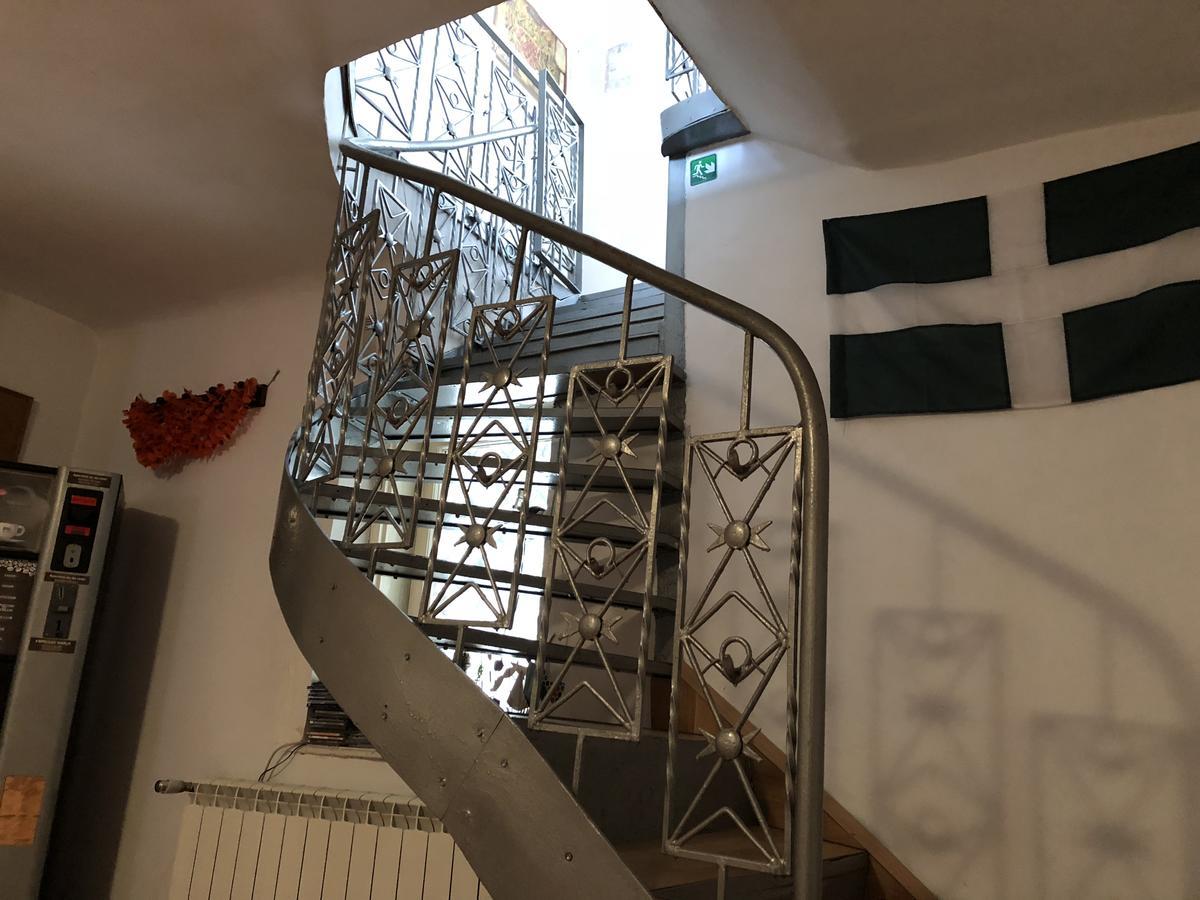 Mosaico Alfetta Hostel تيميشورا المظهر الخارجي الصورة